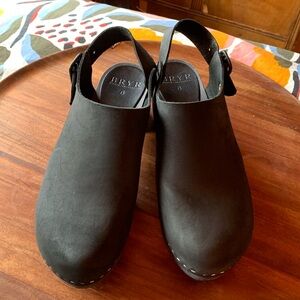 BRYR Daphne Block Heel in Monochrome Black - Size 8